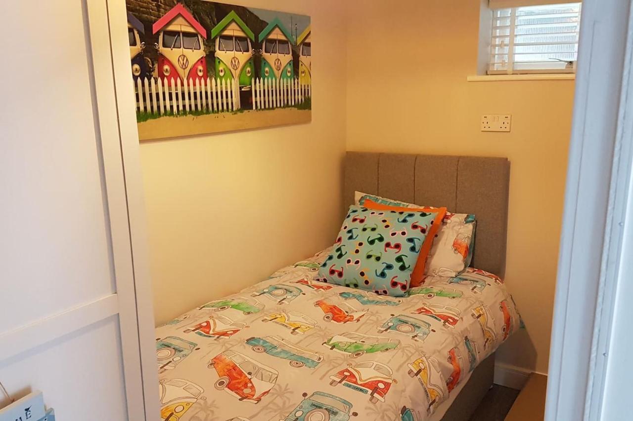 3 Bedroom Deganwy Sea View Beach House Ll31 מראה חיצוני תמונה