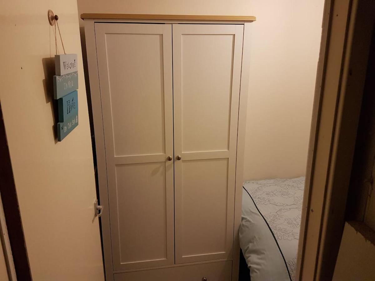 3 Bedroom Deganwy Sea View Beach House Ll31 מראה חיצוני תמונה
